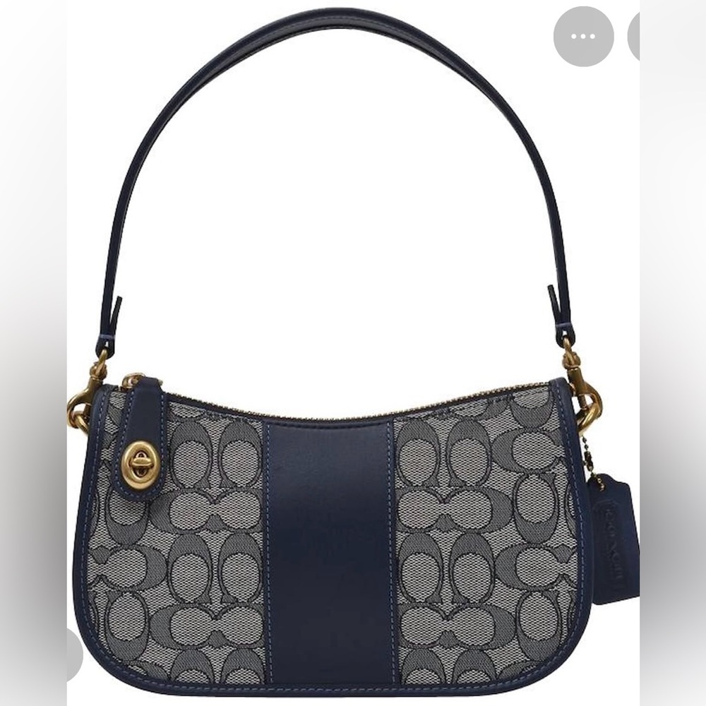 COACH SWINGER SIGNATURE JACQUARD/NAVY